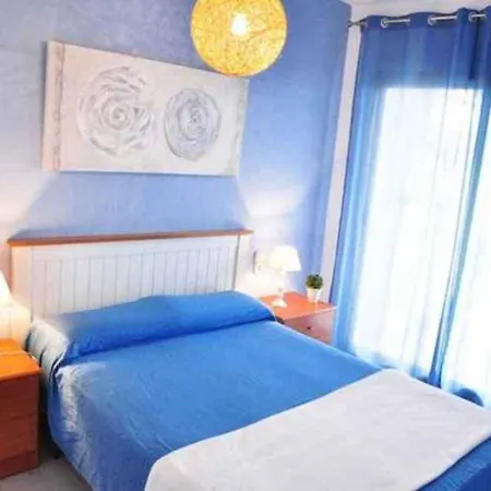 Vista A La Piscina 6 Personas En Apartment Cambrils